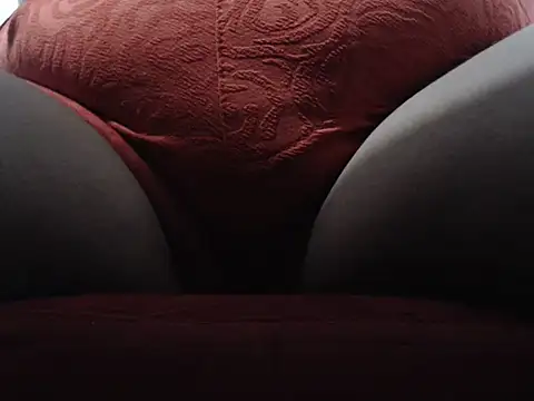 GISSYMERCEDES online show from 10-30-25, 08:53