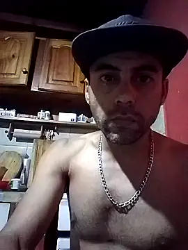 Snapshot of _juani1173_@xh chatting on 02-14-26, 10:17 juani1173 xh online show from 02-14-26, 10:17