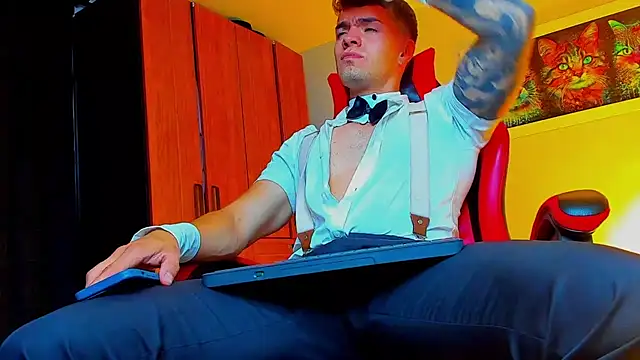 ALPHA DOMINUS  online show from 10-06-25, 12:19