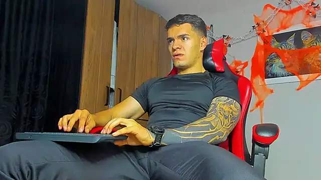 ALPHA DOMINUS  online show from 10-16-25, 04:02