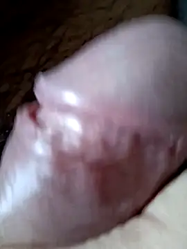 Snapshot of masoloquela1 chatting on 11-15-25, 07:49 masoloquela1 online show from 11-15-25, 07:49