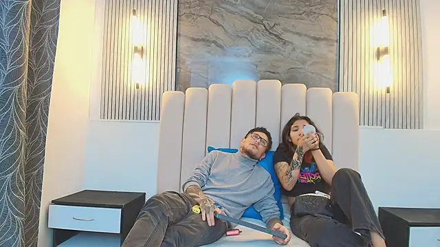 RavenandCody online show from 10-01-25, 02:39