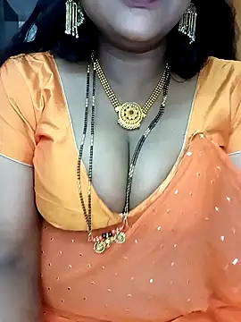 Snapshot of Chadni_kannada chatting on 09-26-25, 04:44 Chadni kannada online show from 09-26-25, 04:44