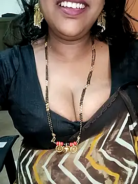 Snapshot of Chadni_kannada chatting on 10-13-25, 07:14 Chadni kannada online show from 10-13-25, 07:14