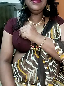 Snapshot of Chadni_kannada chatting on 10-18-25, 04:52 Chadni kannada online show from 10-18-25, 04:52