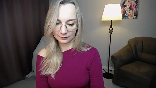 Ava Elior online show from 10-12-25, 06:12