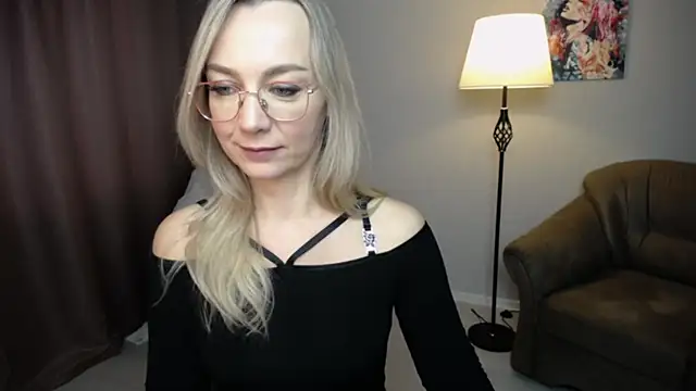 Ava Elior online show from 10-16-25, 12:39