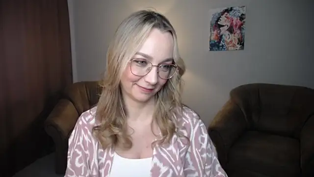 Ava Elior online show from 06-18-26, 11:36