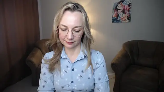 Ava Elior online show from 06-23-26, 11:30