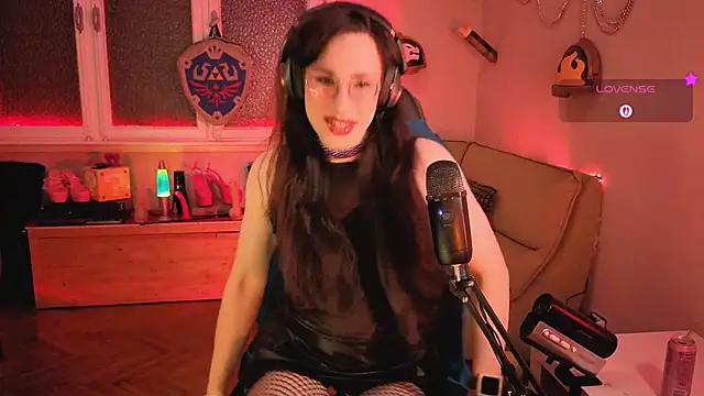 Zesty Peach online show from 06-14-26, 03:08