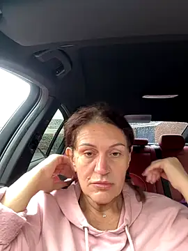 Snapshot of RubyyRosee chatting on 10-03-25, 09:50 RubyyRosee online show from 10-03-25, 09:50