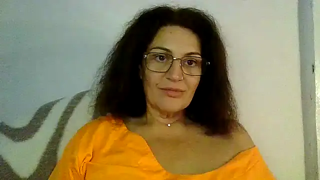 Snapshot of RubyyRosee chatting on 10-13-25, 01:22 RubyyRosee online show from 10-13-25, 01:22