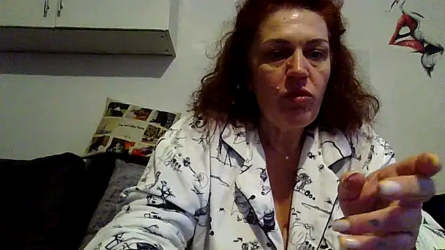 RubyyRosee online show from 04-17-26, 05:43