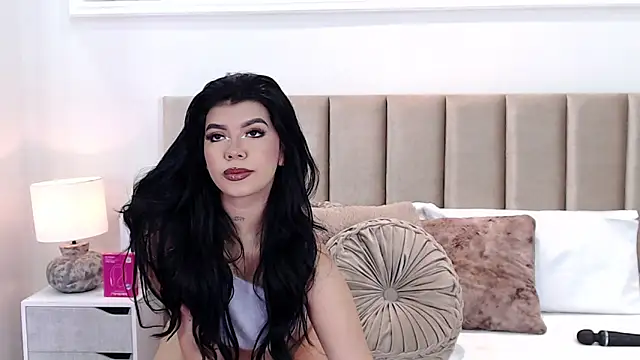 Snapshot of MelodyCarsson chatting on 02-20-26, 01:11 MelodyCarsson online show from 02-20-26, 01:11