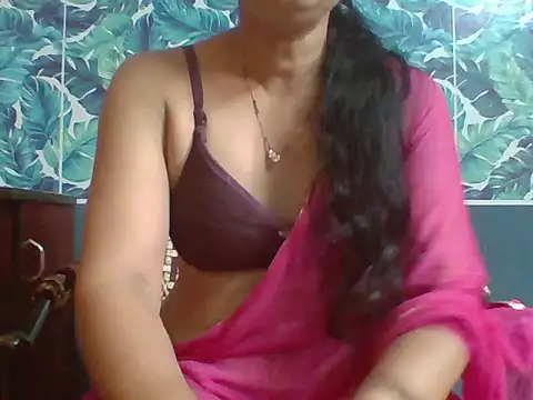 Snapshot of Marathi_q4een01 chatting on 10-08-25, 03:59 Marathi q4een01 online show from 10-08-25, 03:59