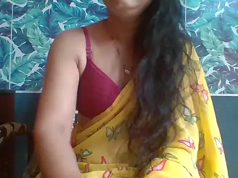 Snapshot of Marathi_q4een01 chatting on 10-13-25, 04:01 Marathi q4een01 online show from 10-13-25, 04:01