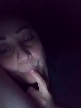 Snapshot of Saidka_kis chatting on 04-02-26, 08:06 Saidka kis online show from 04-02-26, 08:06