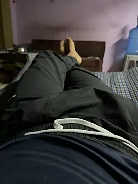 19lavish online show from 09-11-25, 08:09