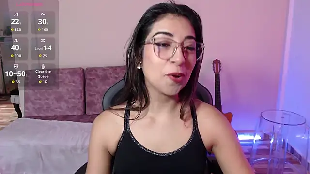 Susanahendrix online show from 03-19-26, 06:23