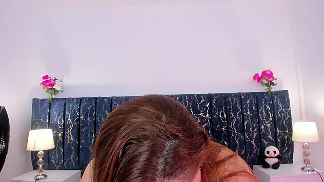 Snapshot of katte_landerr chatting on 04-26-26, 01:42 katte landerr online show from 04-26-26, 01:42