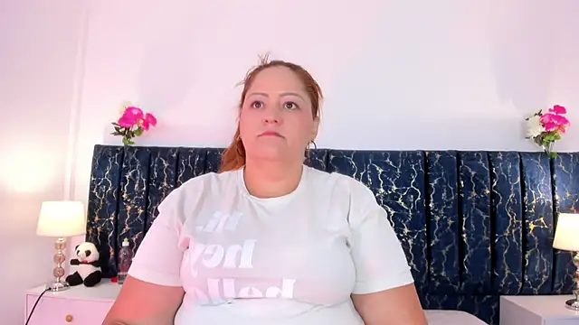 Snapshot of katte_landerr chatting on 05-20-26, 01:06 katte landerr online show from 05-20-26, 01:06