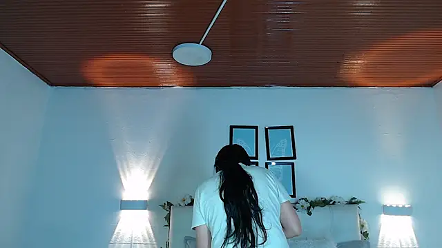 Megan 05  online show from 10-01-25, 06:14