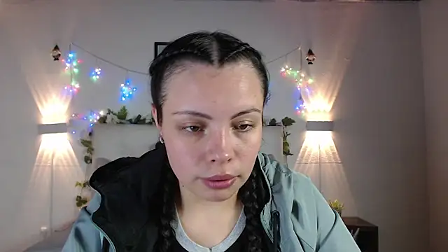 Megan 05  online show from 05-04-26, 07:21