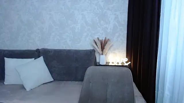 IrisJones online show from 09-25-25, 09:02