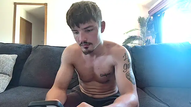 derekmontana2 online show from 06-14-26, 08:44
