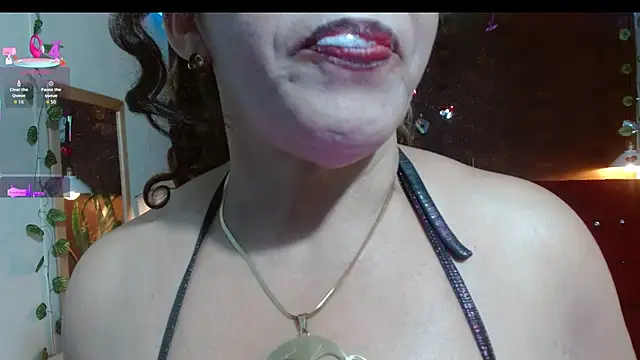 Snapshot of PervertedMature- chatting on 09-26-25, 07:45 PervertedMature- online show from 09-26-25, 07:45
