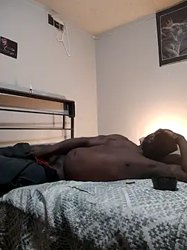 Snapshot of s3ductiv3Sinfultongu3 chatting on 10-13-25, 07:19 s3ductiv3Sinfultongu3 online show from 10-13-25, 07:19