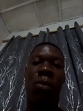 Snapshot of Baggio56 chatting on 03-16-26, 07:23 Baggio56 online show from 03-16-26, 07:23