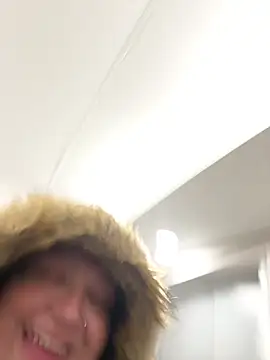 Snapshot of BigMfLuther chatting on 12-17-25, 06:19 BigMfLuther online show from 12-17-25, 06:19