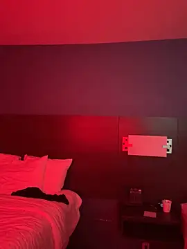 Snapshot of BigMfLuther chatting on 12-20-25, 05:58 BigMfLuther online show from 12-20-25, 05:58