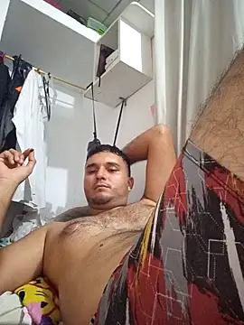 Snapshot of Hotguys111 chatting on 02-16-26, 05:58 Hotguys111 online show from 02-16-26, 05:58