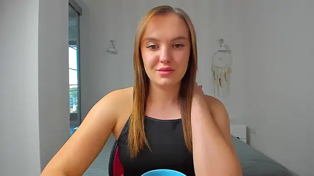 EmmaNorman online show from 09-28-25, 03:06