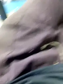 Snapshot of safadinhoo007 chatting on 10-29-25, 02:36 safadinhoo007 online show from 10-29-25, 02:36