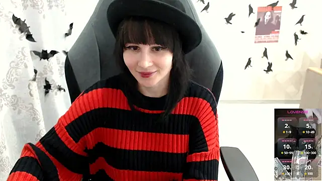 MistyDark online show from 10-28-25, 10:41