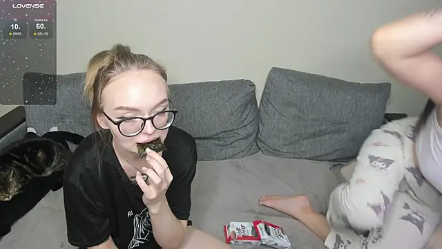 bitchdancer0 online show from 10-05-25, 02:37