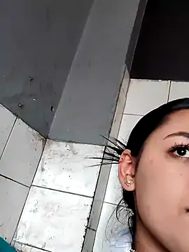 Megara 25 online show from 10-31-25, 03:02