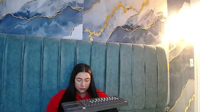 Megara 25 online show from 05-11-26, 04:04