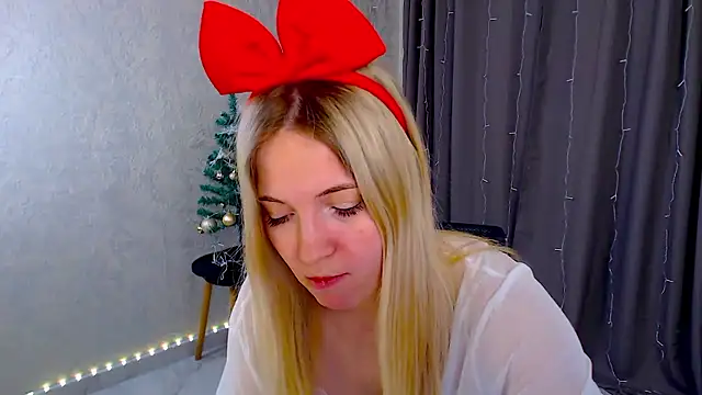 arlana klart online show from 01-10-26, 07:43