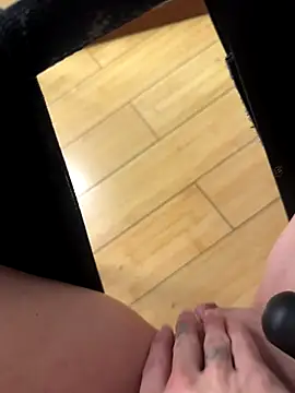 LittleCC1 online show from 11-09-25, 05:22