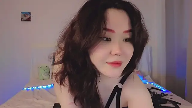 tsunade chan online show from 06-26-26, 04:06