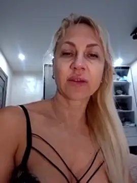 KissMiSveet online show from 02-07-26, 05:16