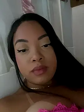 Snapshot of ninfa69_ chatting on 09-14-25, 08:41 ninfa69 online show from 09-14-25, 08:41