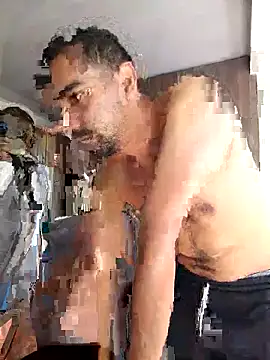 stivenlujan69 online show from 11-18-25, 01:48