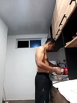 stivenlujan69 online show from 02-11-26, 01:10