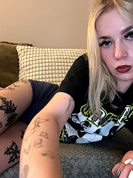 marnemzavar444 online show from 09-27-25, 08:36