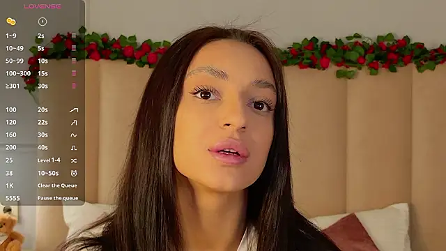 AdoraCortes online show from 02-08-26, 07:01